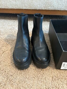rag & bone Quinn Chelsea Boots in Black